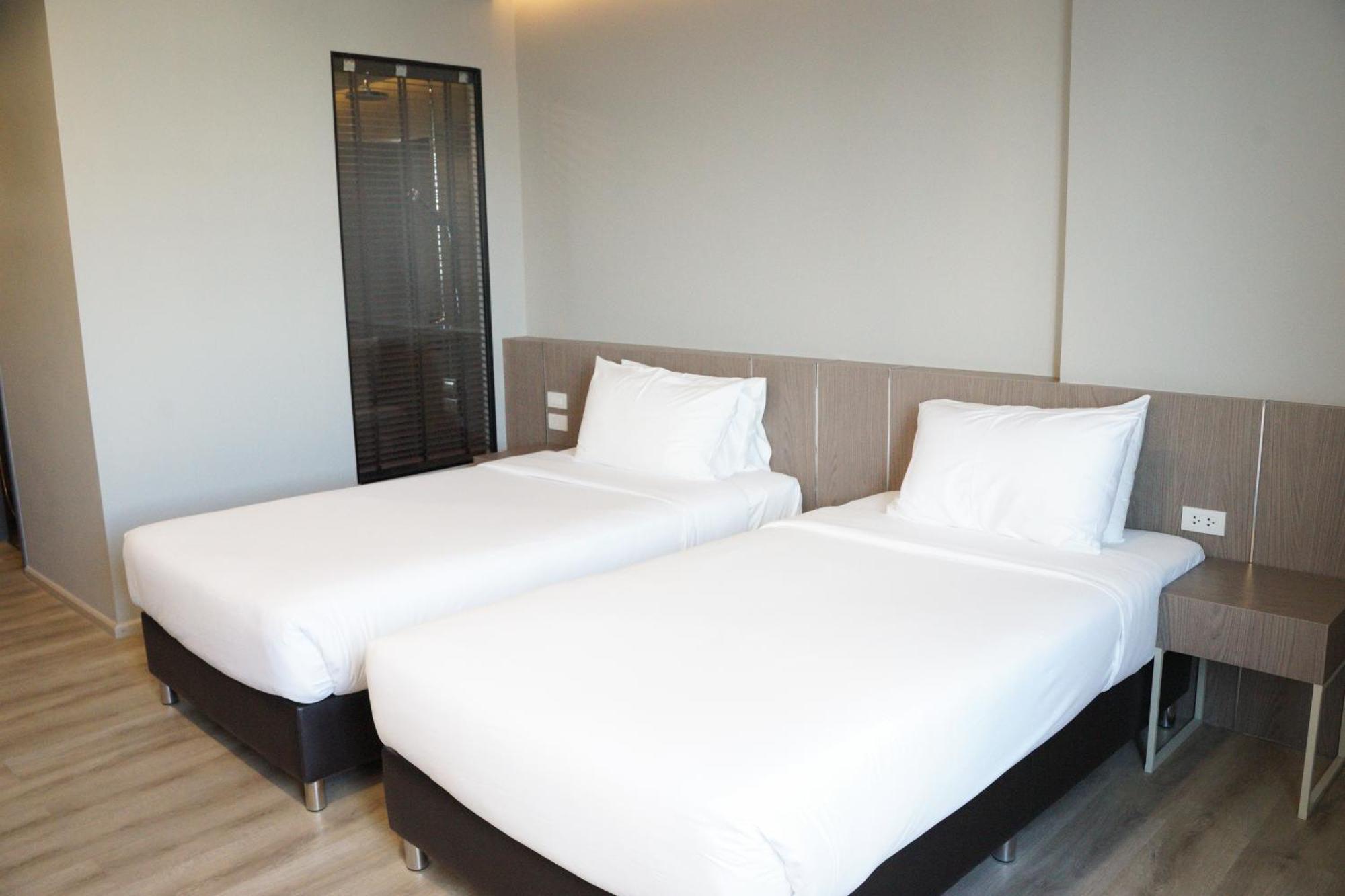 The Rise Suites Hotel, Chiang Mai - Sha Extra Plus Exterior foto