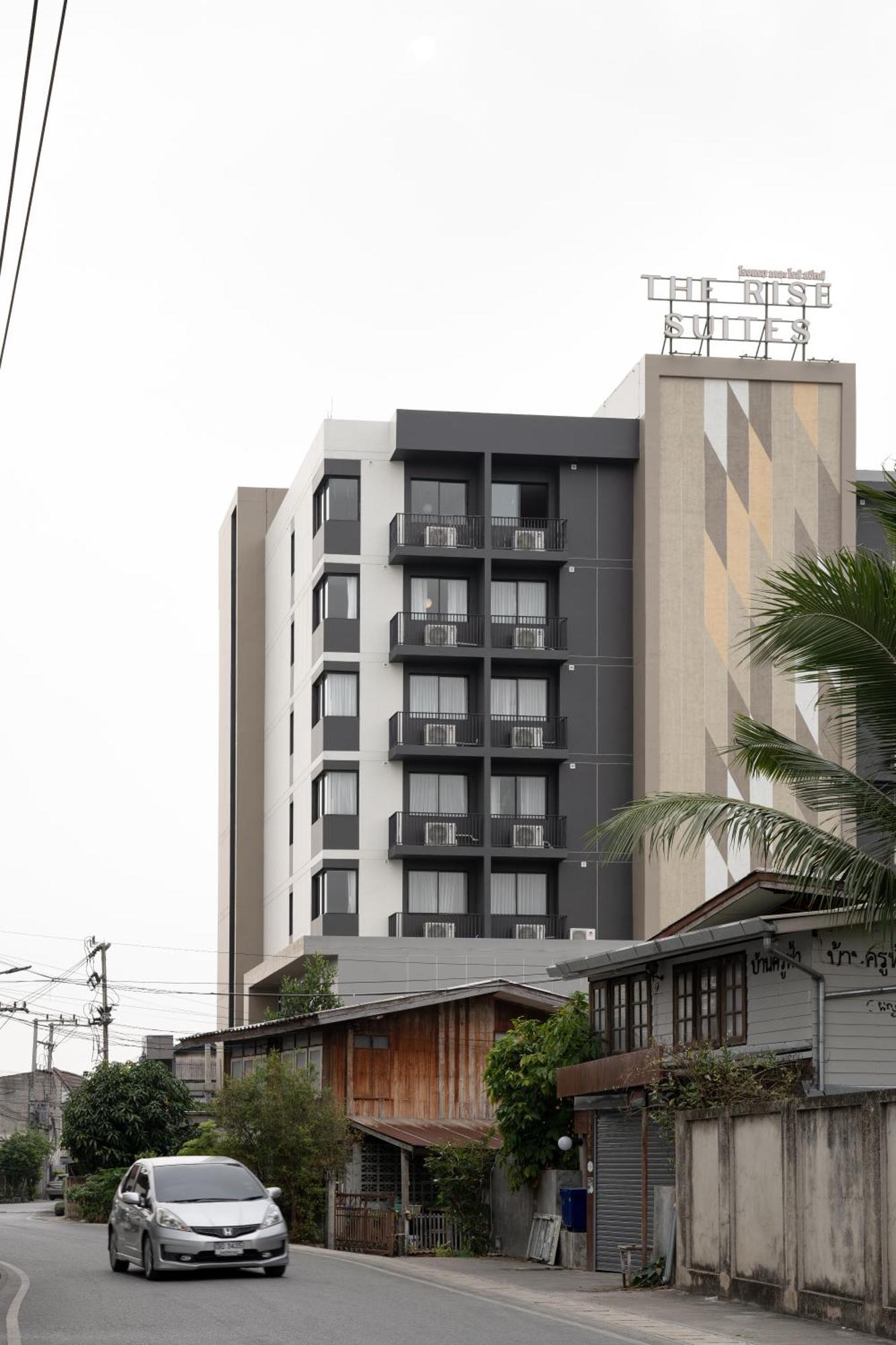 The Rise Suites Hotel, Chiang Mai - Sha Extra Plus Exterior foto
